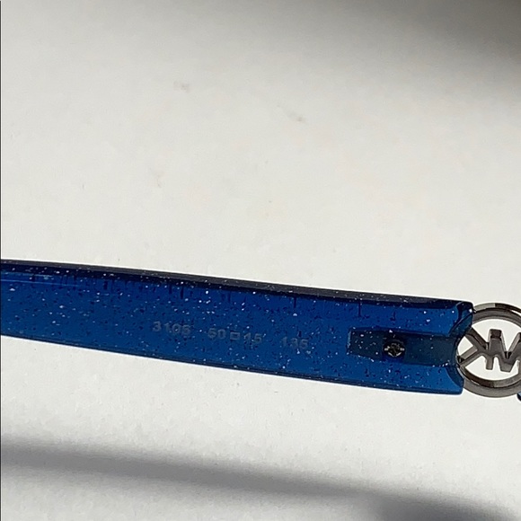 New Women’s Michael Kors Eyeglasses - Picture 4 of 7